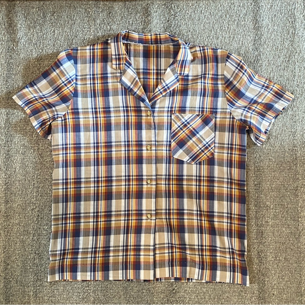 Vintage Thin Plaid Short Sleeve Button-Up Shirt
